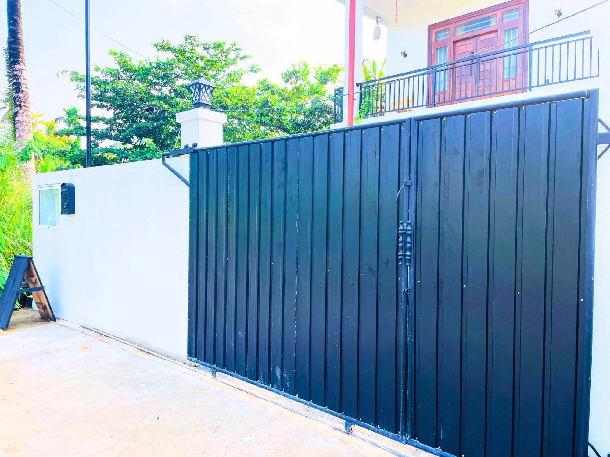 Yelisha'S Place เวลิกามา ภายนอก รูปภาพ
