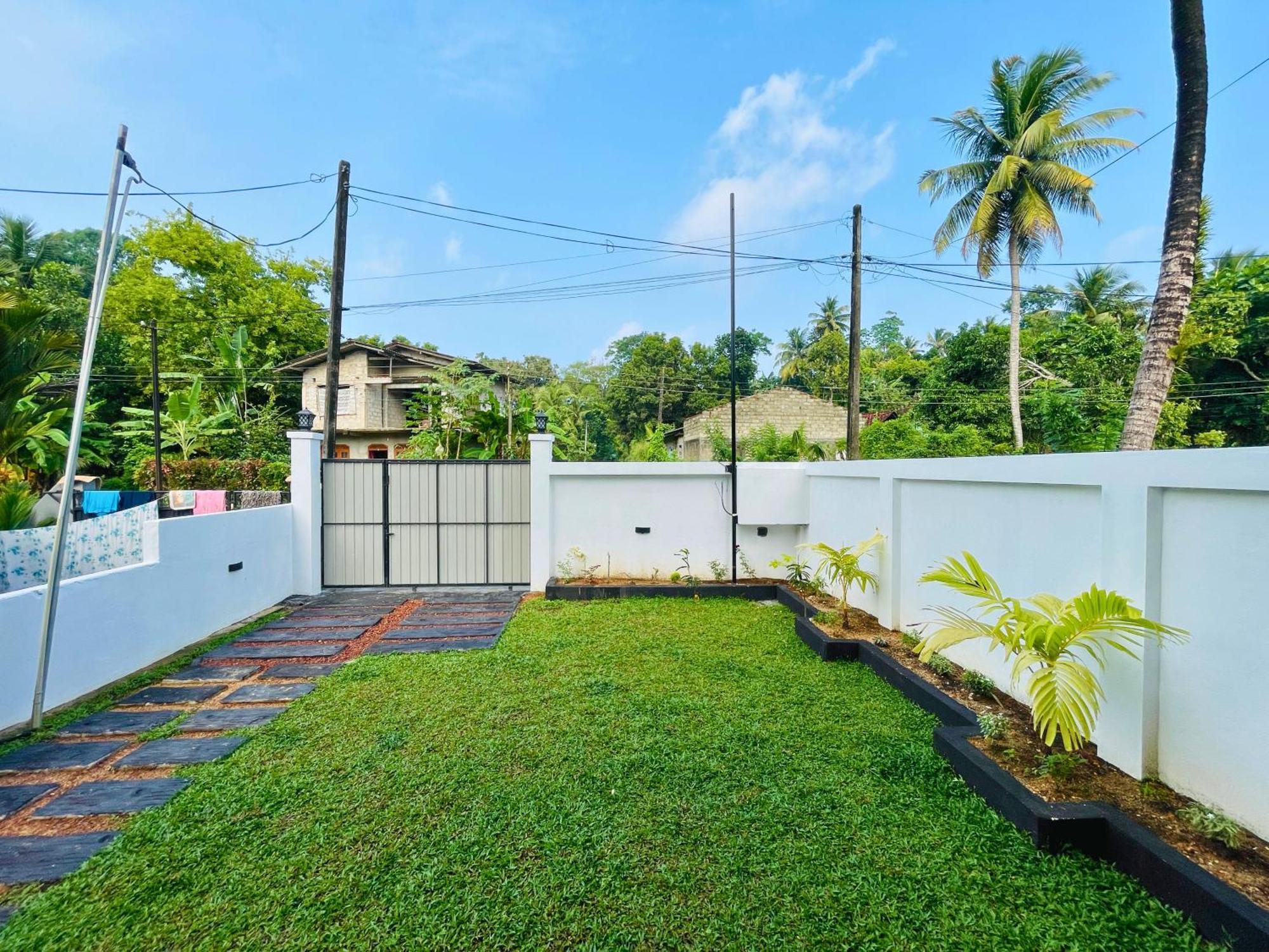Yelisha'S Place เวลิกามา ภายนอก รูปภาพ